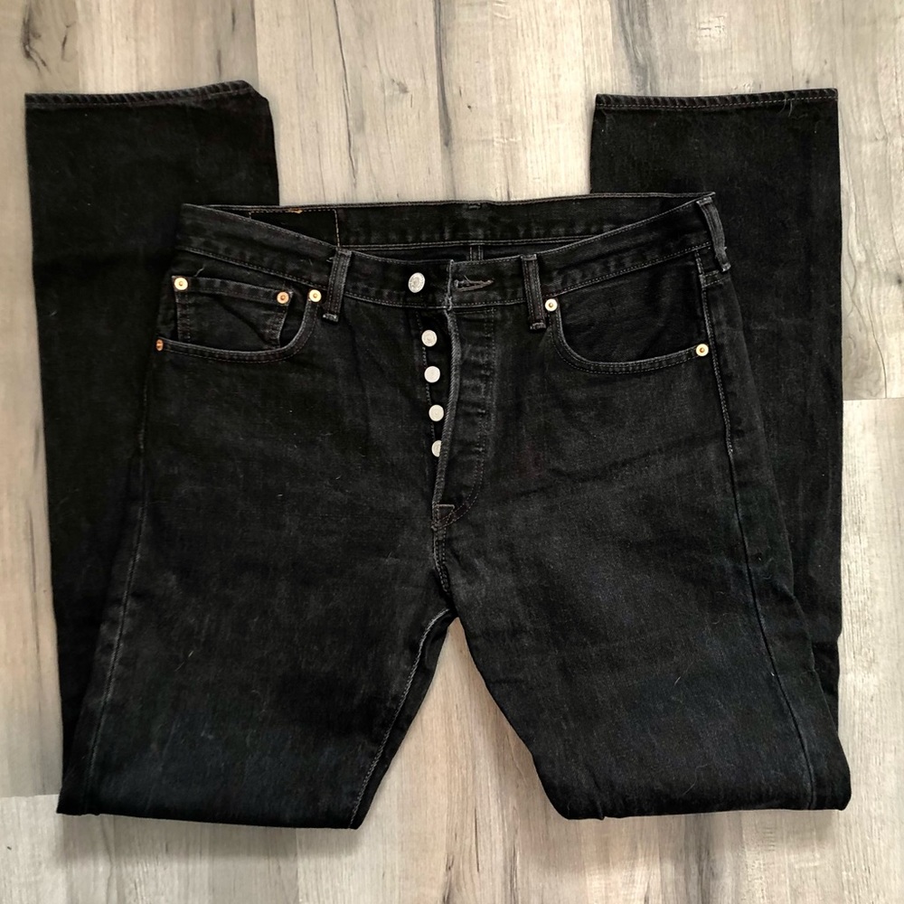 Levi’s 501 Button Fly Black Jeans Men’s Size W33 L34